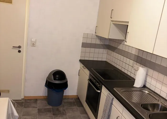 Komfortwohnung Mit Zwei Schlafzimmern In Barmen